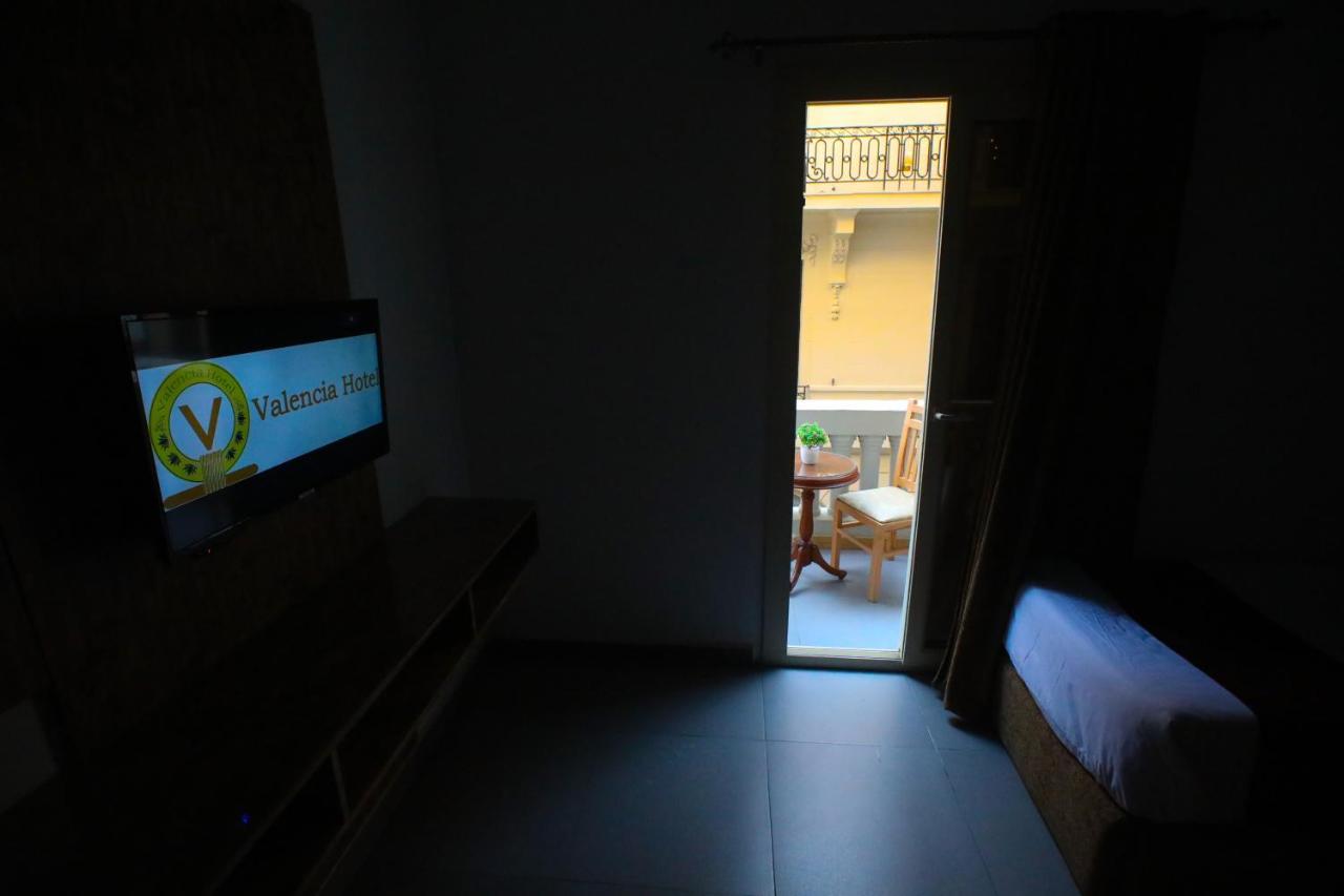 Valencia Hotel, Downtown Cairo