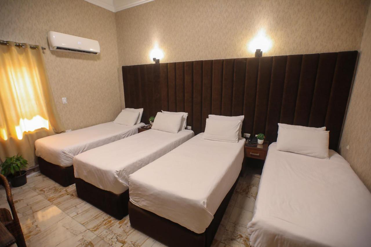 Valencia Hotel, Downtown 2*